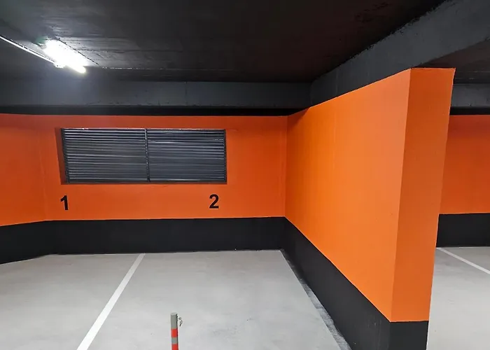 Spring Premium With Garage *