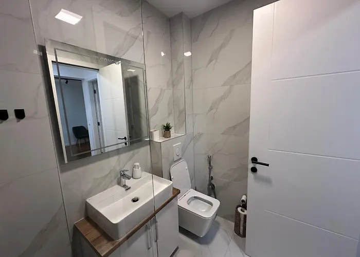 Spring Premium With Garage *