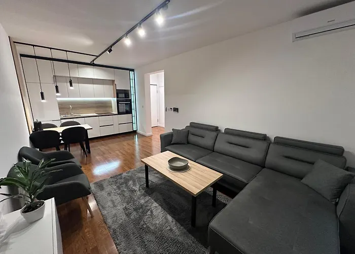 Spring Premium With Garage